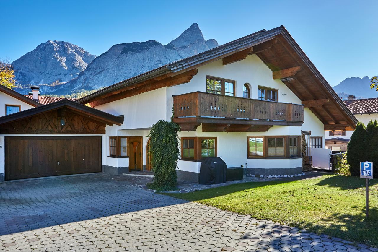Emily'S Ferienwohnung Ehrwald Exteriör bild